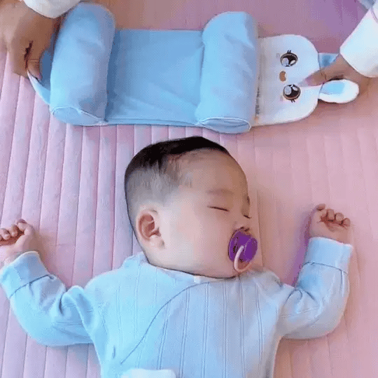 🍼Head Guard Newborn Pillow -Breathable & Supportive for Baby’s Head Shaping
